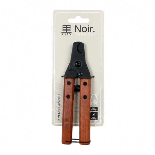 EBI Noir Japandi nail clippers